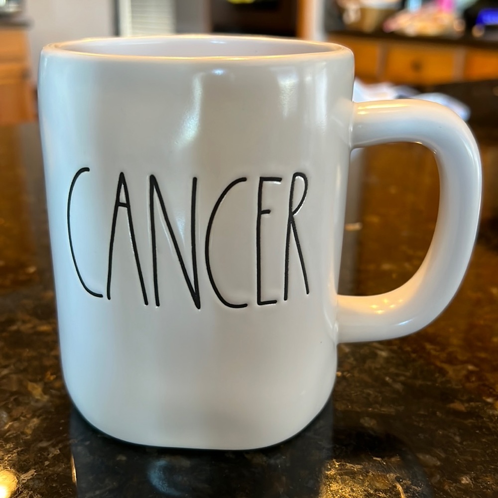 NWOT - Cancer Sign Mug - Rae Dunn
